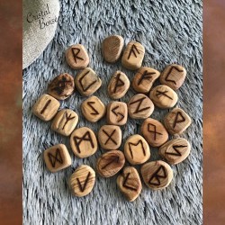 Runes Viking en bois